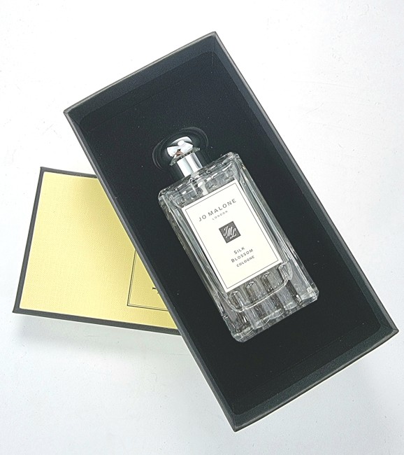Jo Malone Silk Blossom Cologne Limited Edition NEW 100 мл Jo Malone Silk Blossom Cologne Limited Edition NEW 100 мл