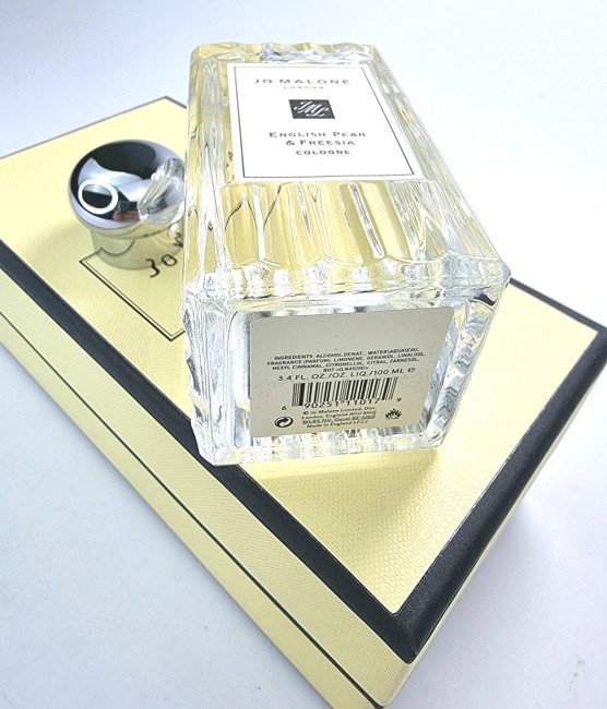Jo Malone English Pear & Freesia Limited Edition NEW 100 мл Jo Malone English Pear & Freesia Limited Edition NEW 100 мл