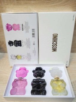 Подарочный набор Moschino 3x30мл Подарочный набор Moschino 3x30мл