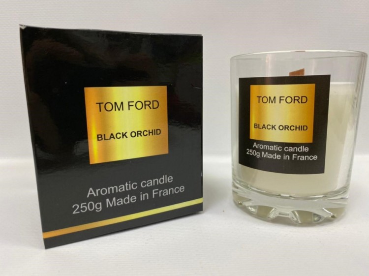 ароматизированная свеча tom ford lost cherry